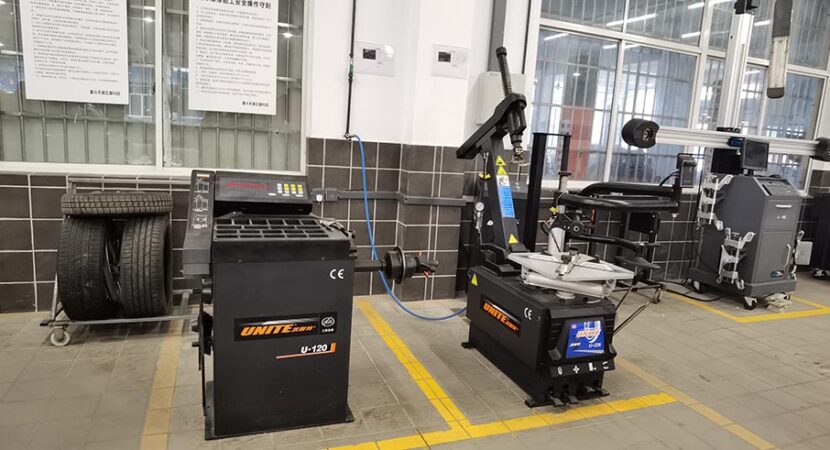 How to Install Tires Like a Professional: A Guide for Tire Shop Mechanics