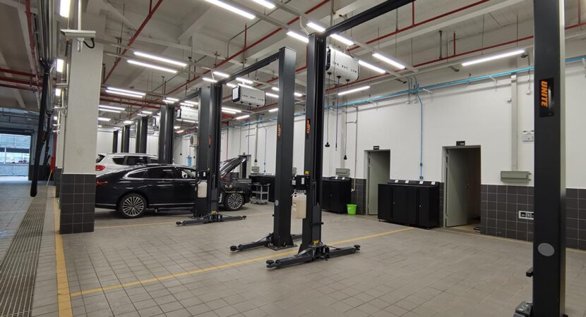 Essential Equipment for Setting up an Auto Quick Repair Service Shop