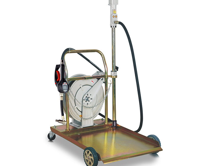 71051948 Air-Operated 5:1 Oil Pump Kit with Hose Reel