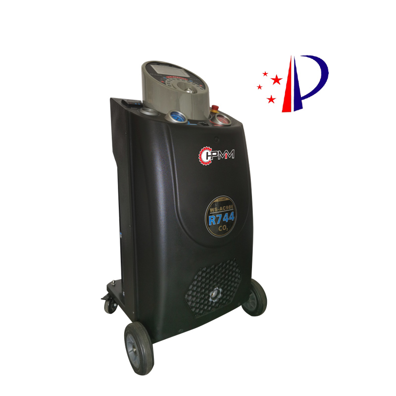 AC986 R744(Co2) A/C Recovery & Recharge 1 AC986 R744(Co2) A/C Recovery & Recharge